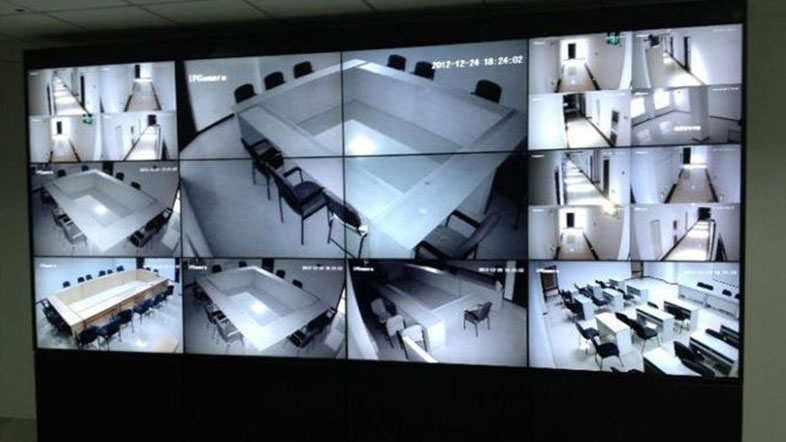 监控中(zhōng)间(jiān)显现屏装置